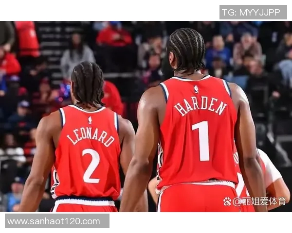 快船主场负于国王，季后赛险境